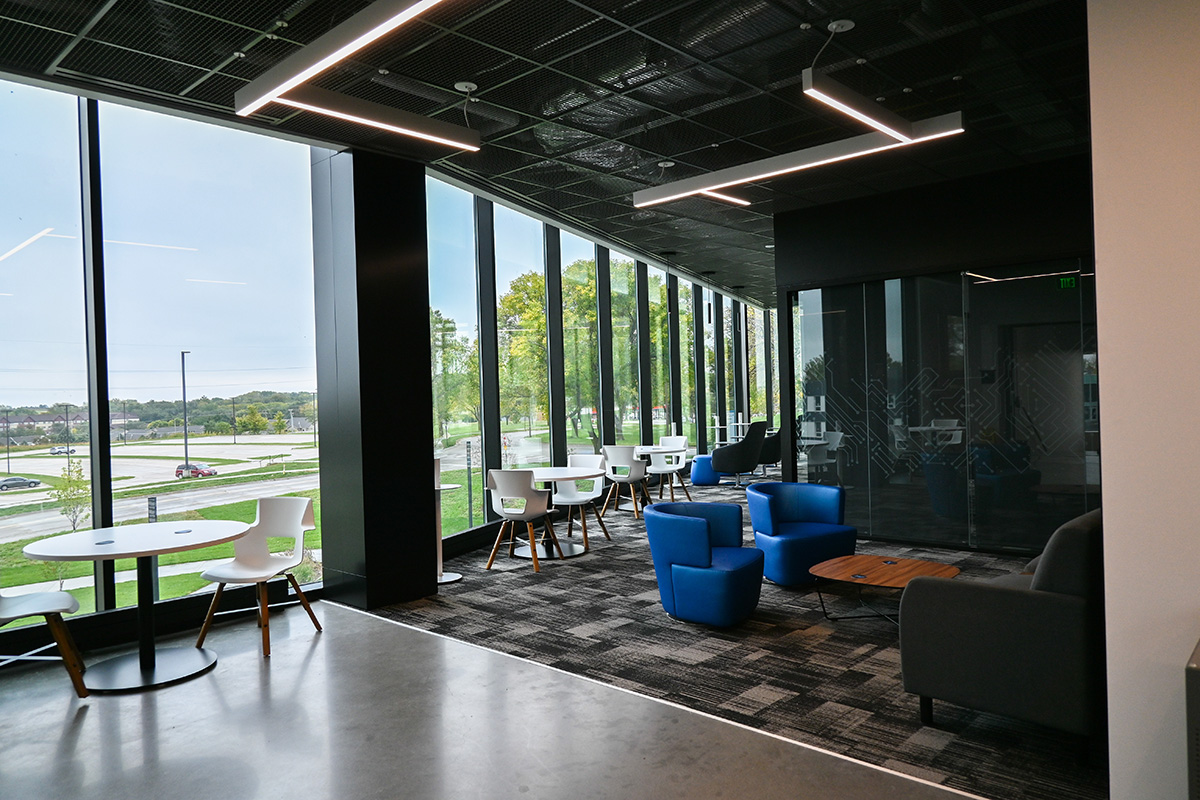 Southeast Community College Sandhills Publishing STEM Center