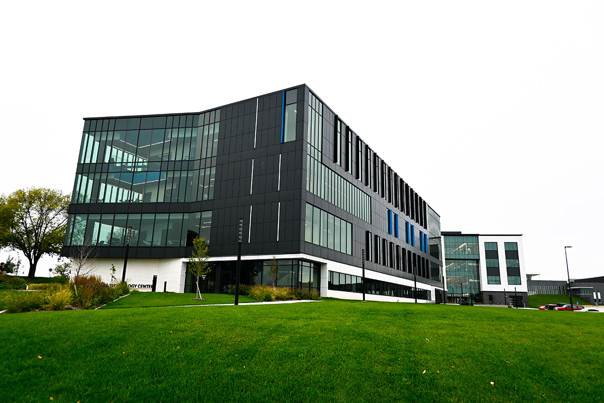 Southeast Community College Sandhills Publishing STEM Center